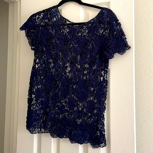Short sleeved navy blue lace-looking shirt
